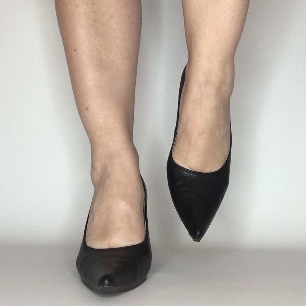⭐️4/$25 Pointy Toe Black Heel